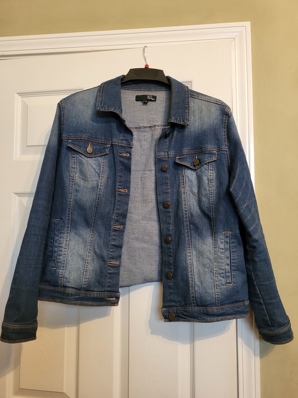 1822 Denim Faded Blue Jean Jacket
